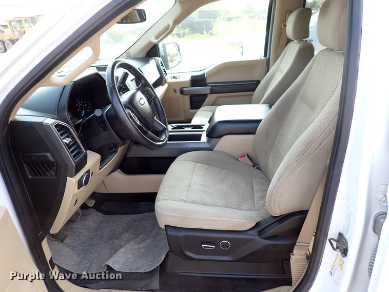 image for item DN1813 2017 Ford F150 XLT  SuperCrew pickup truck