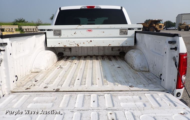 image for item DN1813 2017 Ford F150 XLT  SuperCrew pickup truck