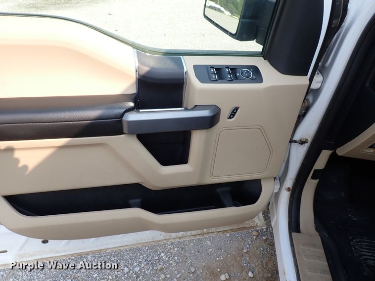 image for item DN1814 2018 Ford F150 XLT  SuperCrew pickup truck