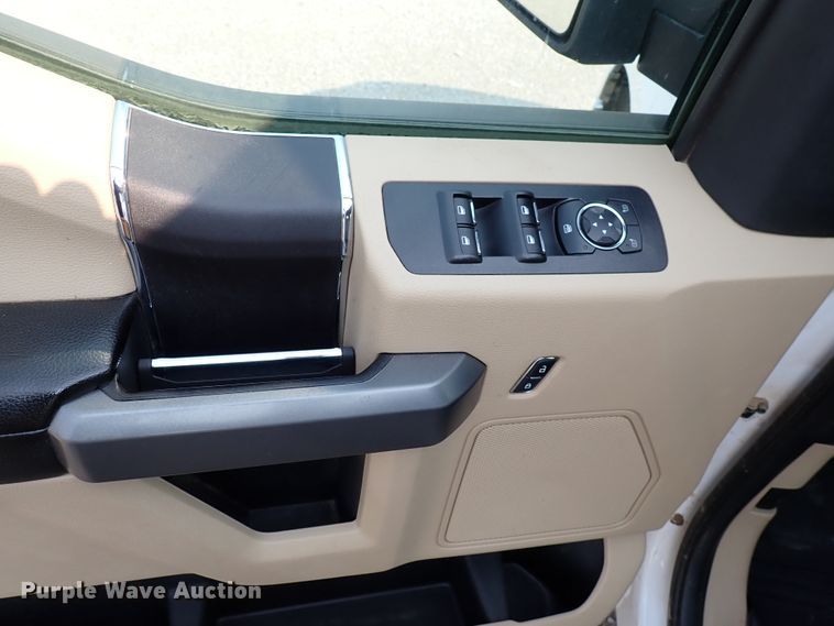 image for item DN1814 2018 Ford F150 XLT  SuperCrew pickup truck