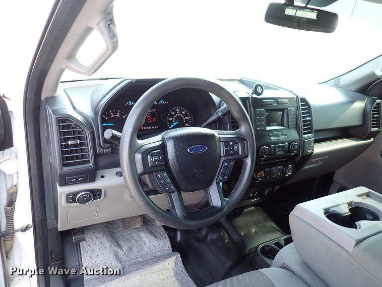 image for item DN1815 2015 Ford F150 XL  SuperCrew pickup truck