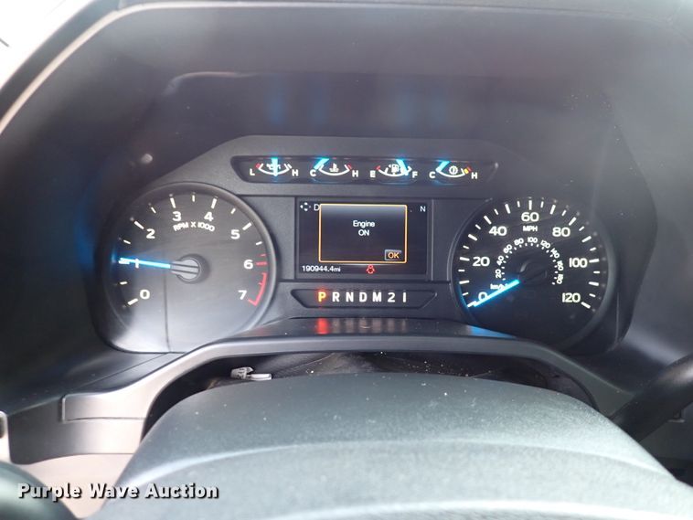 image for item DN1815 2015 Ford F150 XL  SuperCrew pickup truck