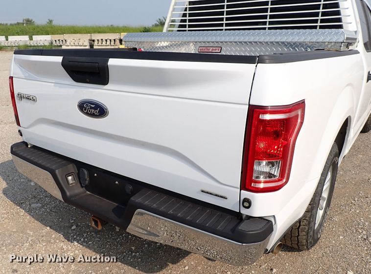 image for item DN1815 2015 Ford F150 XL  SuperCrew pickup truck