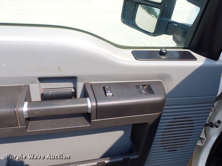 image for item DN1819 2015 Ford F250 Super Duty  SuperCab pickup truck