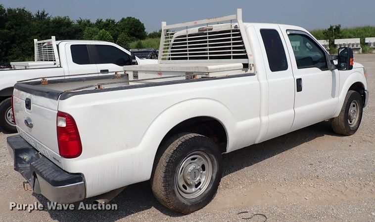 image for item DN1821 2016 Ford F250 Super Duty  SuperCab pickup truck