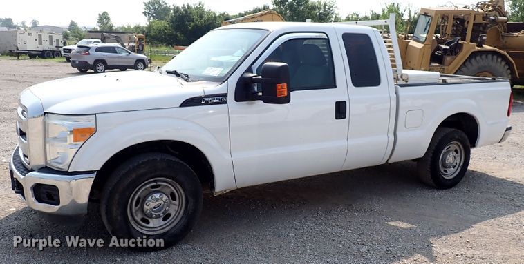 image for item DN1821 2016 Ford F250 Super Duty  SuperCab pickup truck