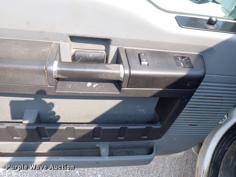 image for item DN1821 2016 Ford F250 Super Duty  SuperCab pickup truck