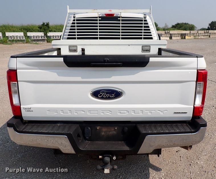 image for item DN1822 2017 Ford F250 Super Duty XL  SuperCab pickup truck