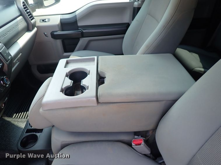 image for item DN1822 2017 Ford F250 Super Duty XL  SuperCab pickup truck