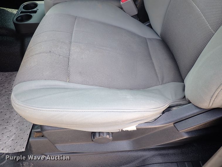 image for item DN1822 2017 Ford F250 Super Duty XL  SuperCab pickup truck