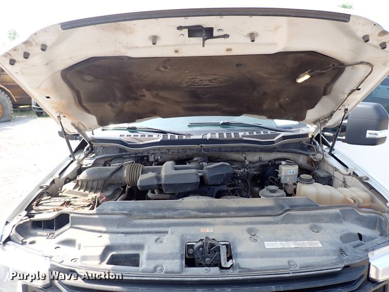 image for item DN1822 2017 Ford F250 Super Duty XL  SuperCab pickup truck