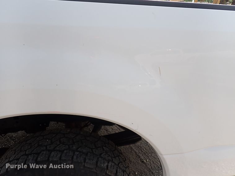 image for item DN1822 2017 Ford F250 Super Duty XL  SuperCab pickup truck