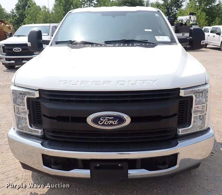 image for item DN1823 2017 Ford F250 Super Duty XL  SuperCab pickup truck