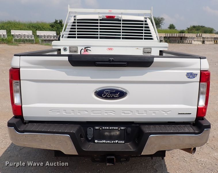 image for item DN1823 2017 Ford F250 Super Duty XL  SuperCab pickup truck