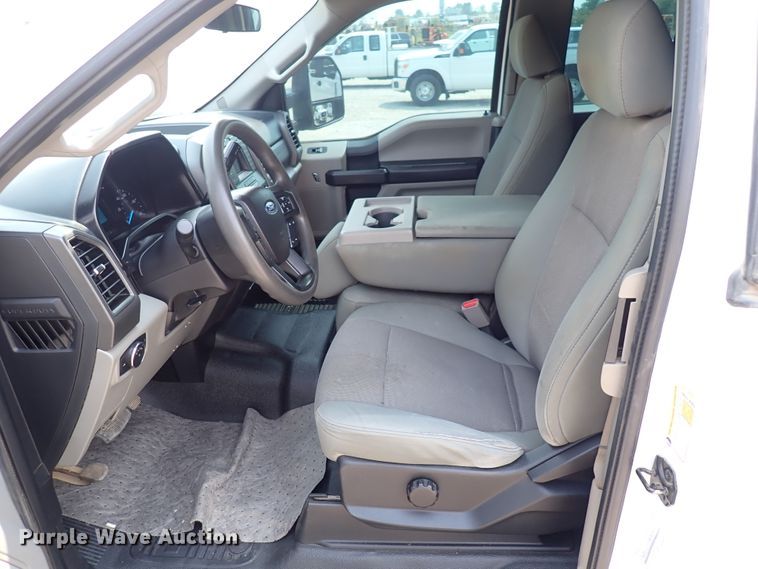 image for item DN1823 2017 Ford F250 Super Duty XL  SuperCab pickup truck