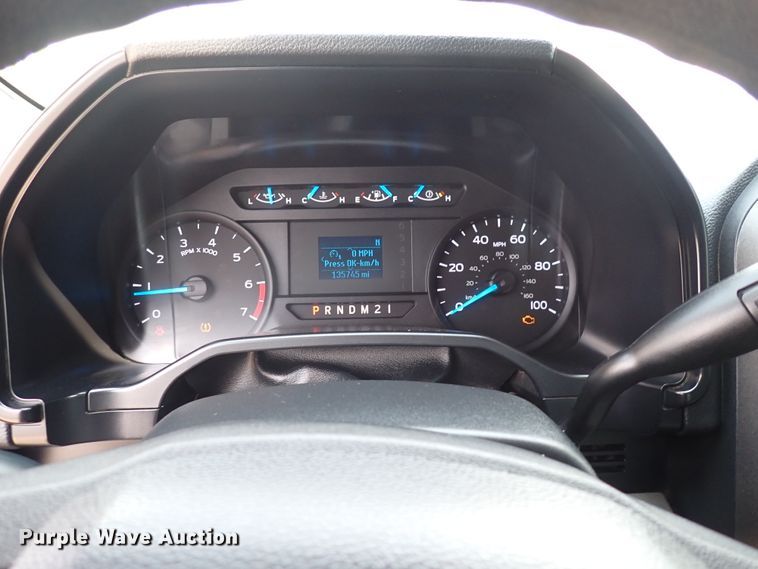 image for item DN1823 2017 Ford F250 Super Duty XL  SuperCab pickup truck