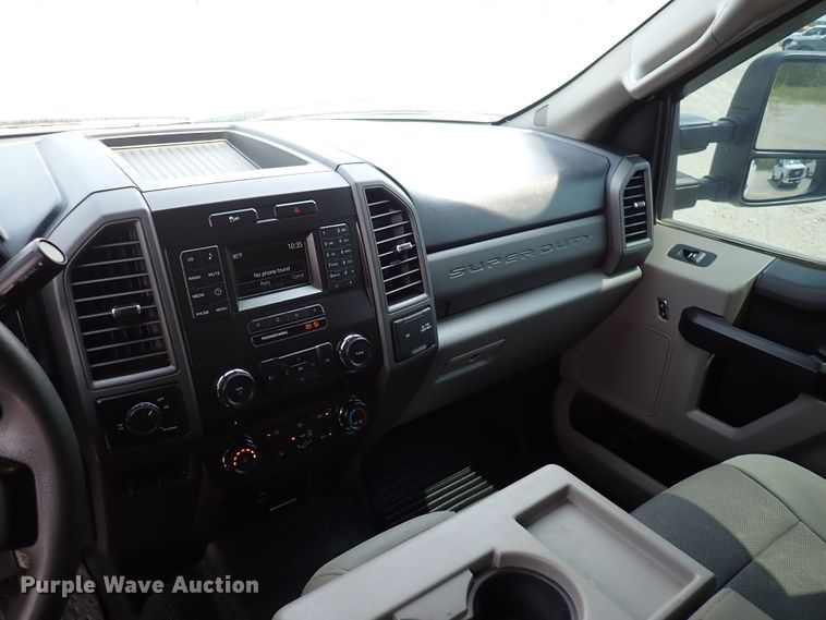 image for item DN1823 2017 Ford F250 Super Duty XL  SuperCab pickup truck