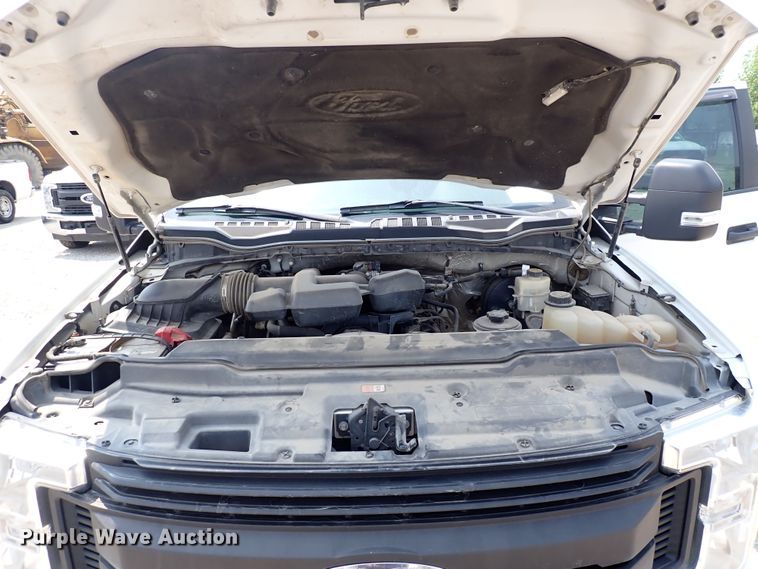 image for item DN1823 2017 Ford F250 Super Duty XL  SuperCab pickup truck