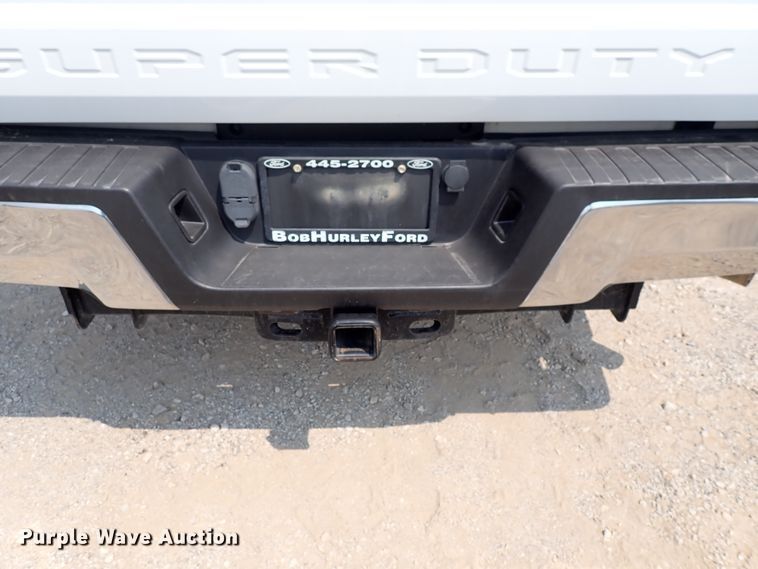 image for item DN1823 2017 Ford F250 Super Duty XL  SuperCab pickup truck