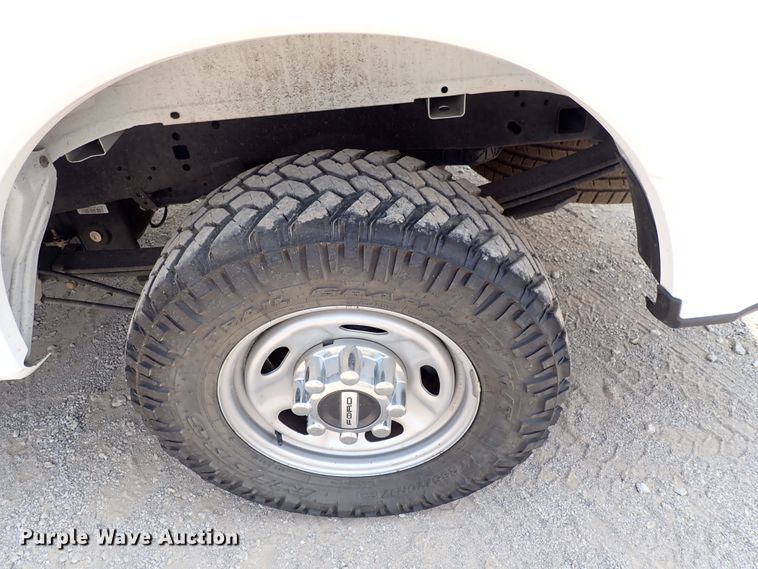 image for item DN1823 2017 Ford F250 Super Duty XL  SuperCab pickup truck