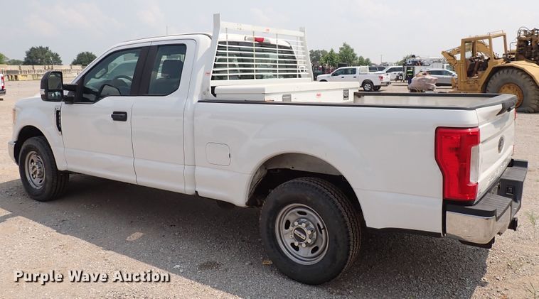 image for item DN1824 2017 Ford F250 Super Duty XL  SuperCab pickup truck
