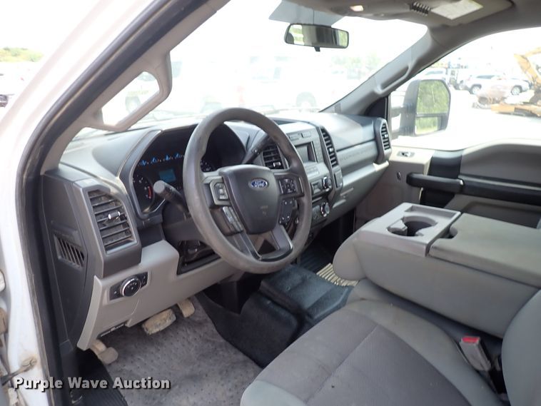 image for item DN1824 2017 Ford F250 Super Duty XL  SuperCab pickup truck