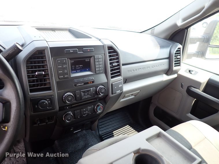 image for item DN1824 2017 Ford F250 Super Duty XL  SuperCab pickup truck