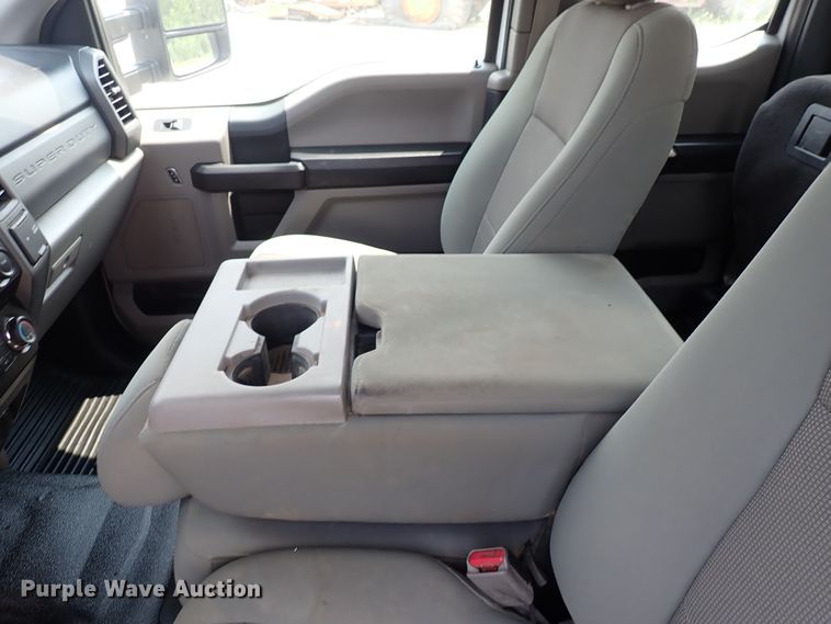 image for item DN1824 2017 Ford F250 Super Duty XL  SuperCab pickup truck