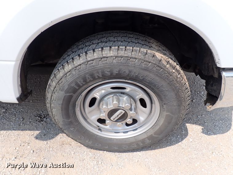 image for item DN1824 2017 Ford F250 Super Duty XL  SuperCab pickup truck