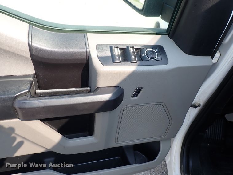 image for item DN1825 2018 Ford F150 XL  SuperCrew pickup truck