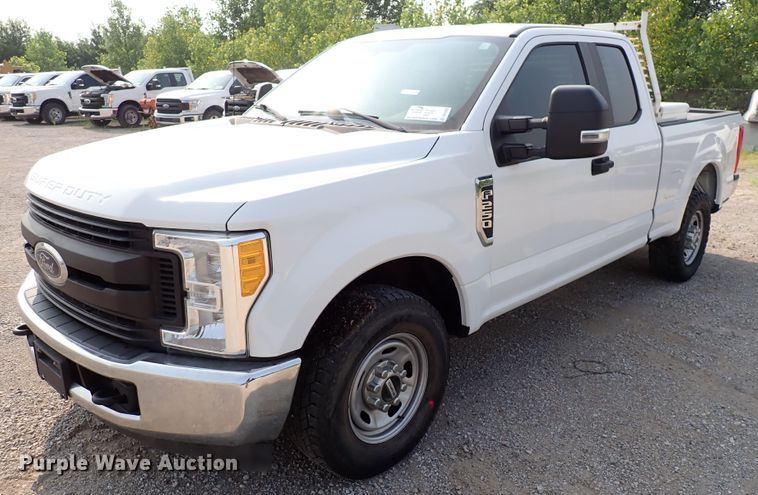 image for item DN1826 2017 Ford F250 Super Duty XL  SuperCab pickup truck