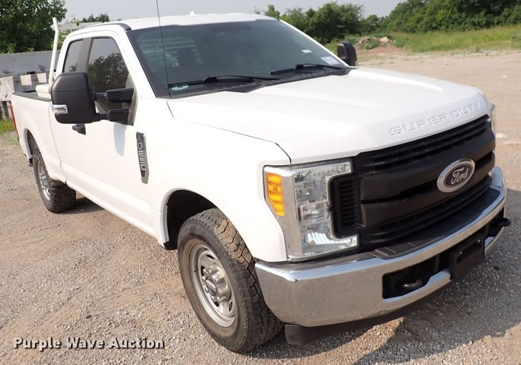 image for item DN1826 2017 Ford F250 Super Duty XL  SuperCab pickup truck