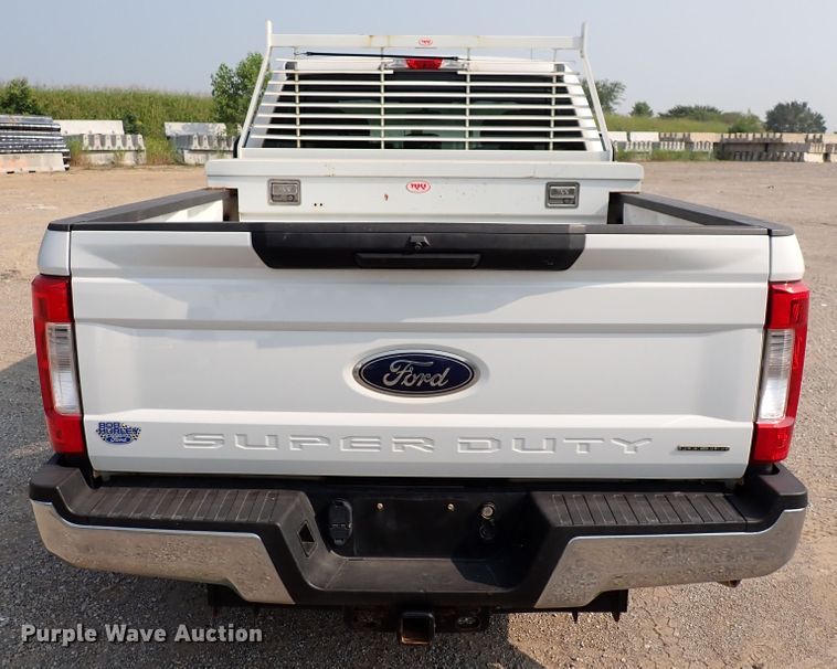 image for item DN1826 2017 Ford F250 Super Duty XL  SuperCab pickup truck