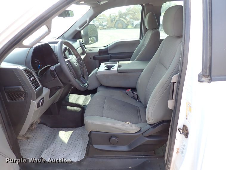 image for item DN1826 2017 Ford F250 Super Duty XL  SuperCab pickup truck