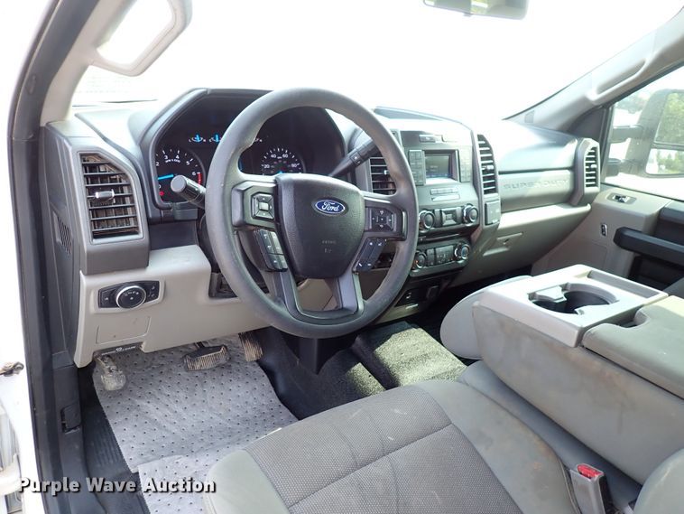 image for item DN1826 2017 Ford F250 Super Duty XL  SuperCab pickup truck