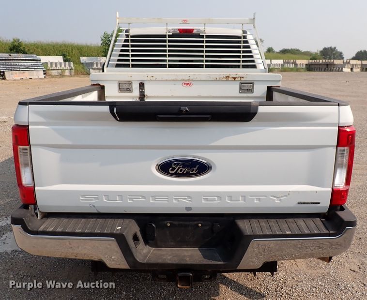 image for item DN1827 2018 Ford F250 Super Duty XL  SuperCab pickup truck