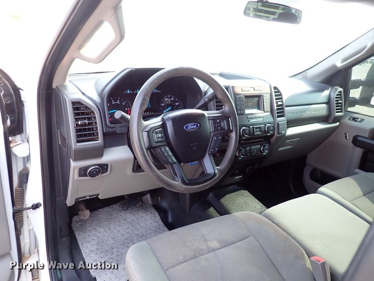 image for item DN1827 2018 Ford F250 Super Duty XL  SuperCab pickup truck