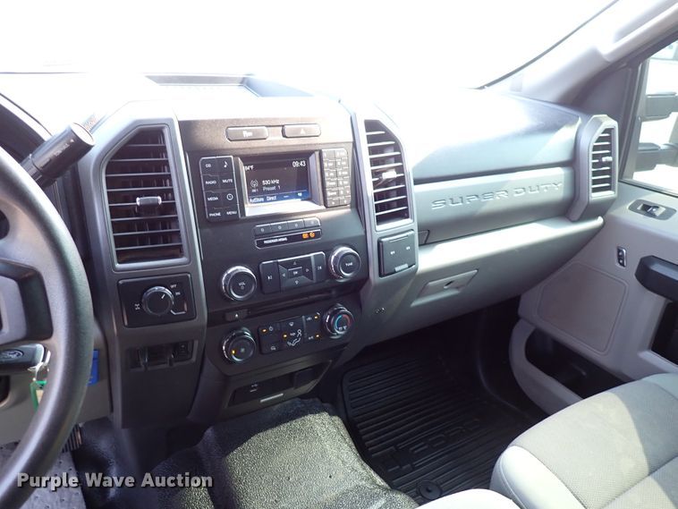 image for item DN1827 2018 Ford F250 Super Duty XL  SuperCab pickup truck