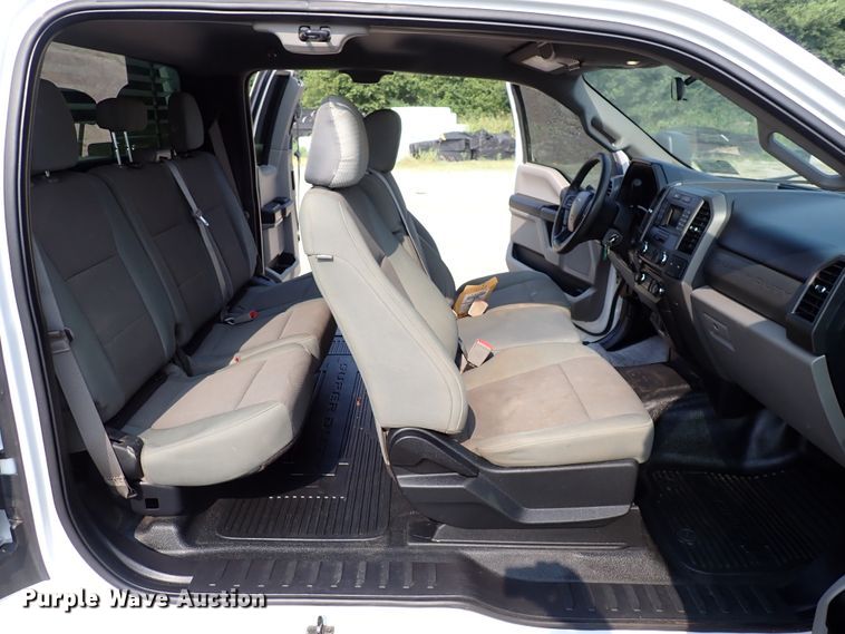 image for item DN1827 2018 Ford F250 Super Duty XL  SuperCab pickup truck