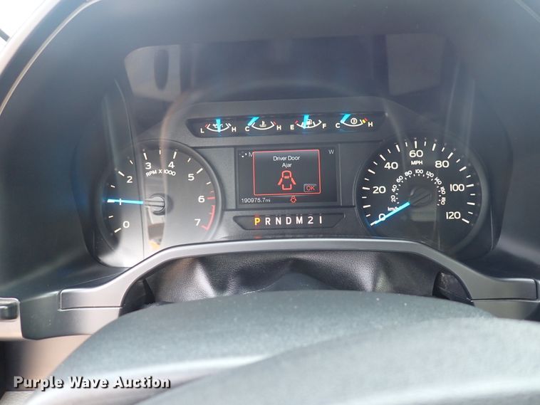 image for item DN1829 2015 Ford F150 XL  SuperCrew pickup truck