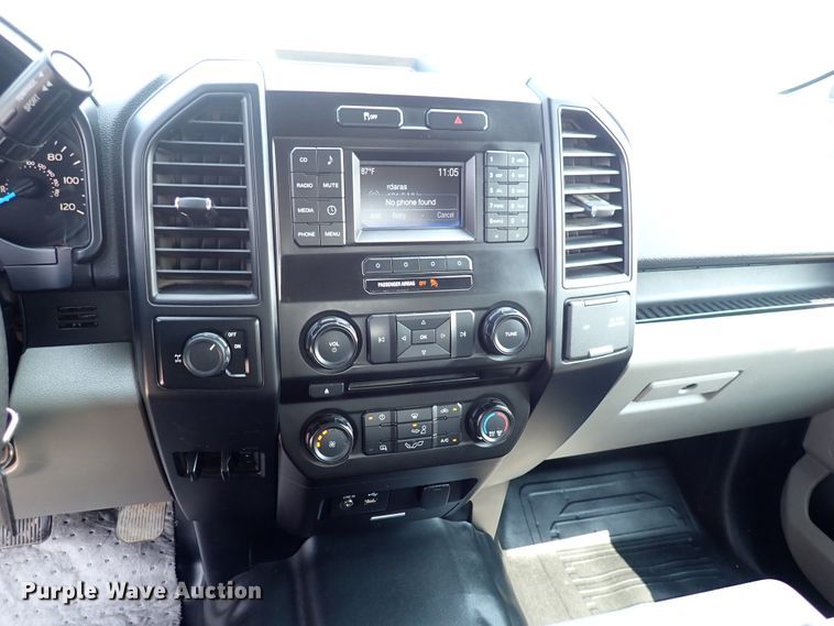 image for item DN1829 2015 Ford F150 XL  SuperCrew pickup truck