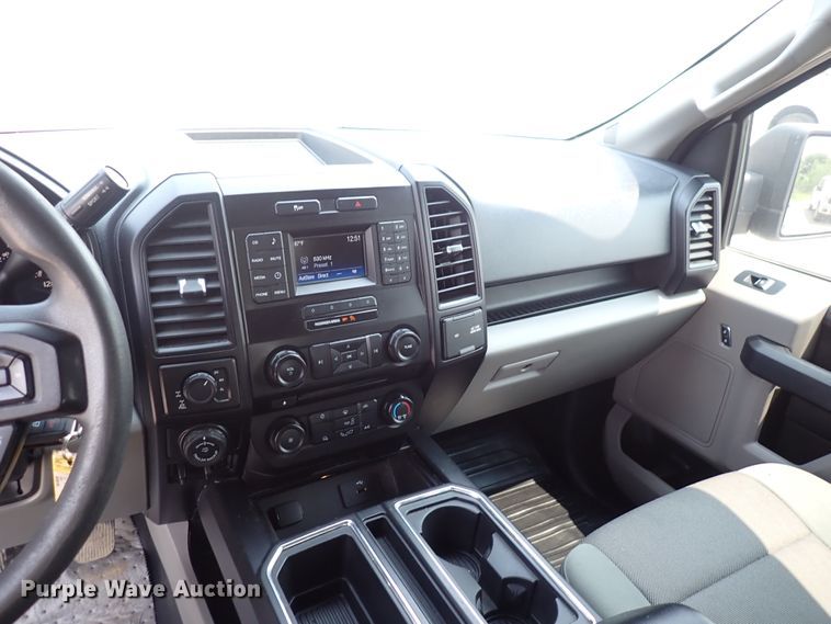 image for item DN1830 2016 Ford F150 XL  SuperCrew pickup truck