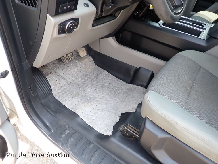 image for item DN1830 2016 Ford F150 XL  SuperCrew pickup truck