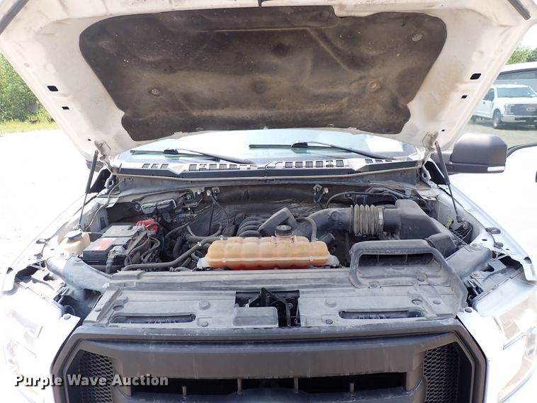 image for item DN1830 2016 Ford F150 XL  SuperCrew pickup truck