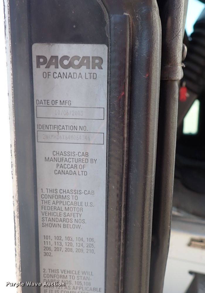 image for item DN1860 2004 Kenworth T300  box truck