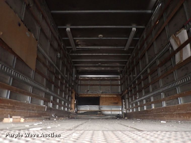 image for item DN1860 2004 Kenworth T300  box truck