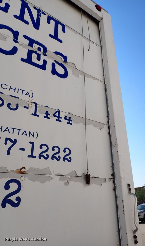 image for item DN1860 2004 Kenworth T300  box truck