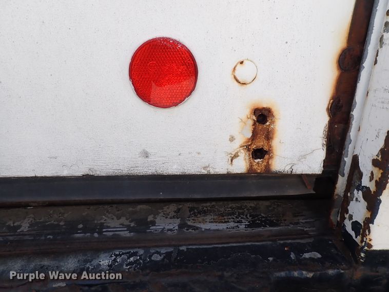 image for item DN1860 2004 Kenworth T300  box truck