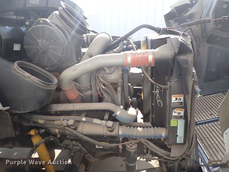 image for item DN1860 2004 Kenworth T300  box truck