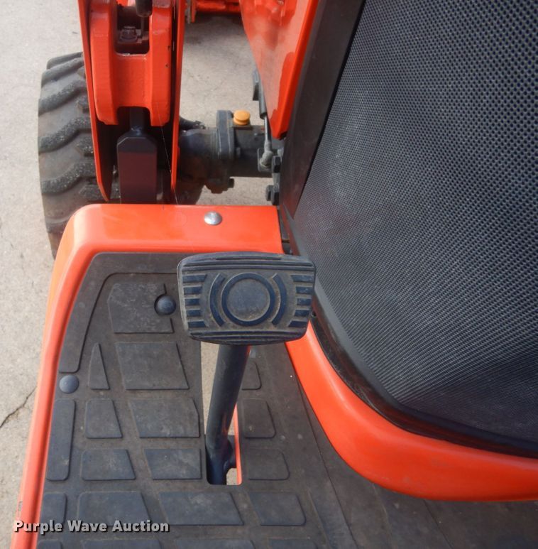 image for item ED9763 2017 Kubota BX23S  MFWD tractor